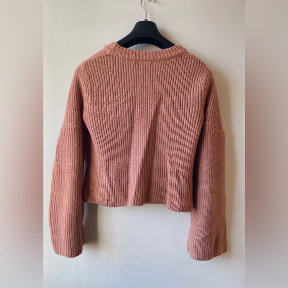 Dotti knit crop top - Size small - bell sleeves// good condition - Picture 6 of 7